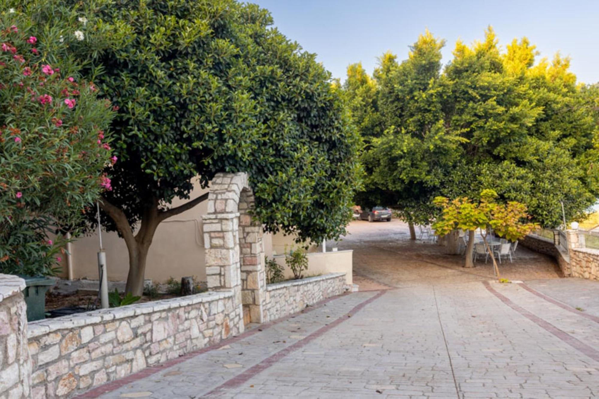 Pansion Koroni L'Antic Hotel Exterior photo