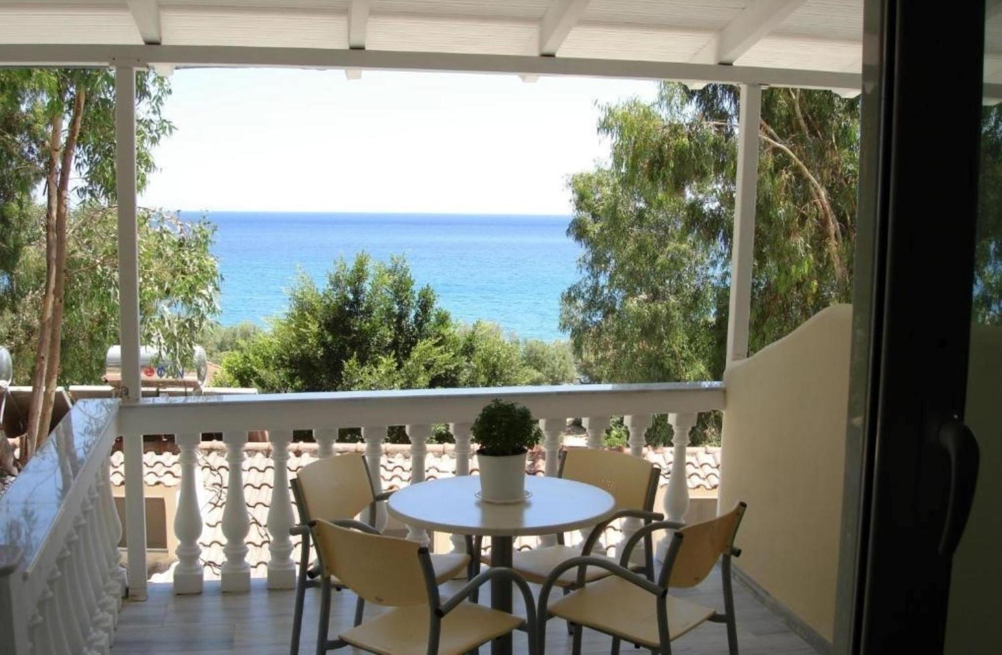 Pansion Koroni L'Antic Hotel Exterior photo