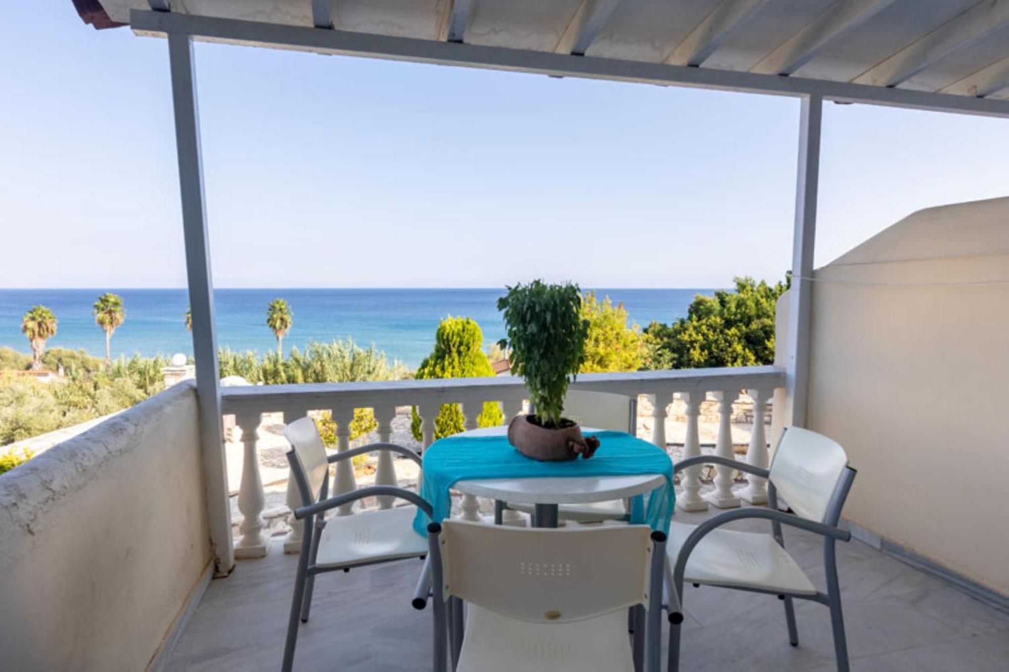 Pansion Koroni L'Antic Hotel Exterior photo